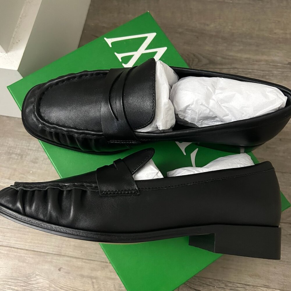 (NEVER WORN) J. Crew Black Women's Ruched Loafers 7.5